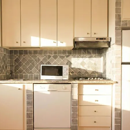 Mare 8 By Interhome * 포르투 세르보