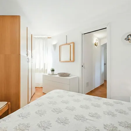 Apartment Mare 8 By Interhome